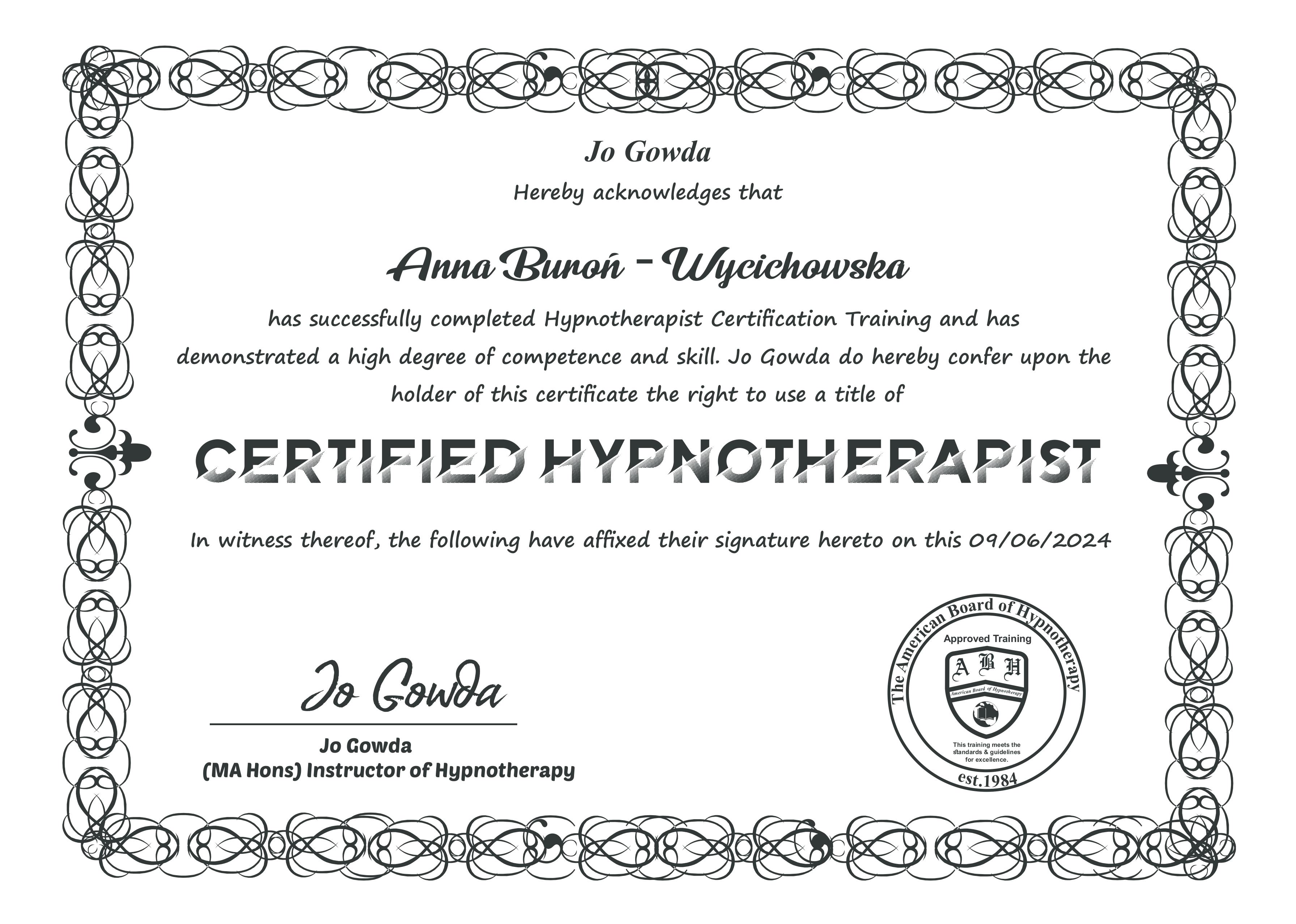 Anna Buroń -Wycichowska (1).jpg